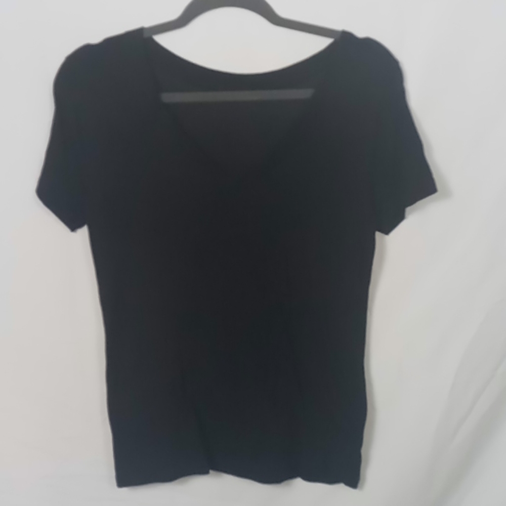 Womens top size medium